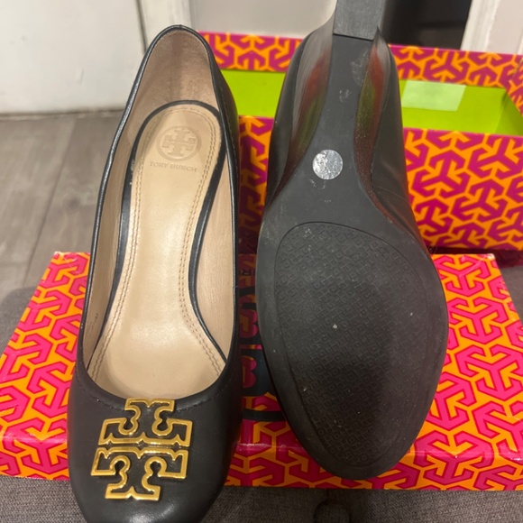 Shoes - Picture 2 of 2